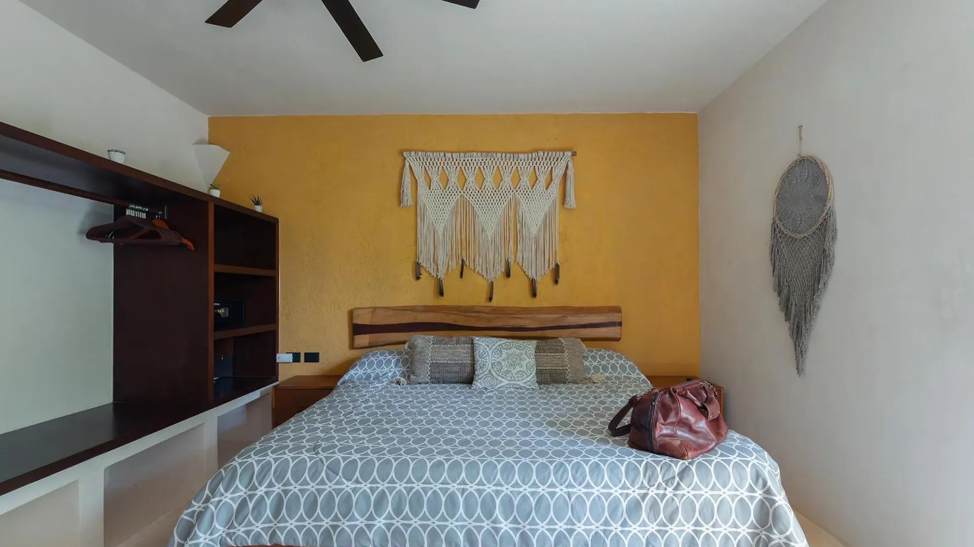 Charming Tulum Getaway In Prime Location Apartment